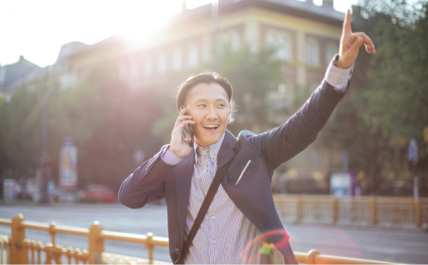 Guy waving to a carpooler